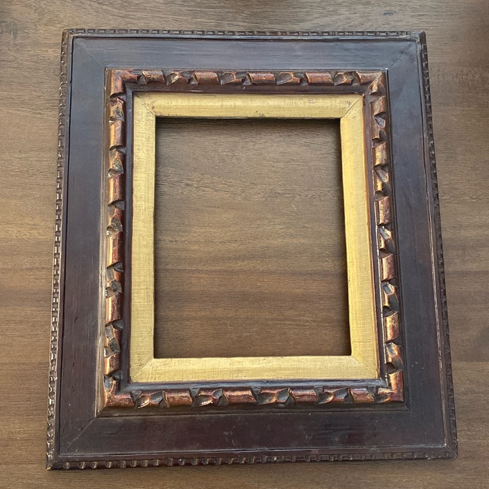 Plastic or Chalkware Vintage Painted Brown and Gold Photo Picture Frame
